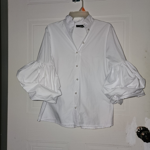 18 Centimeters Elegant Puff Sleeve Button-Up Women's Size Small White - Picture 1 of 11